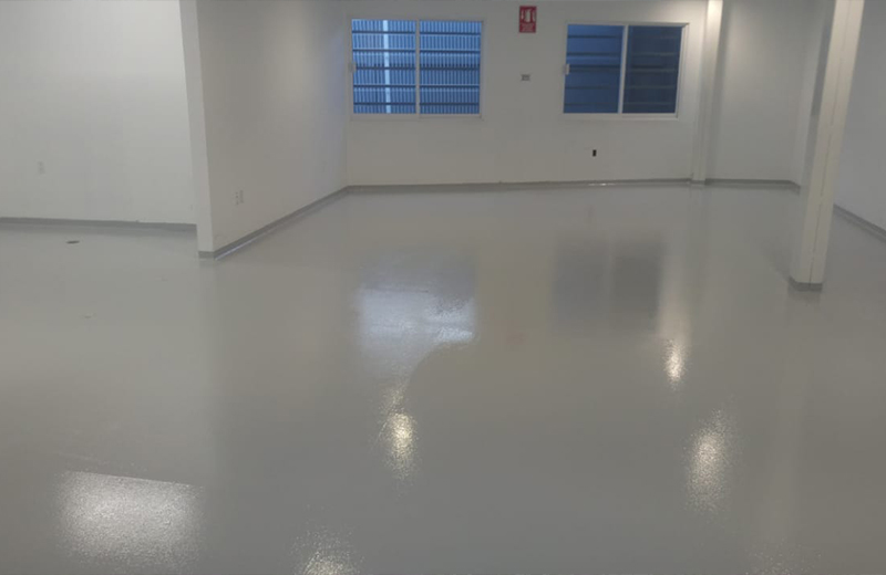 pisos epoxicos Epoxy Master en acción